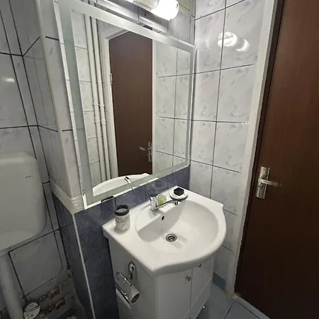 Appartement Sunrise Rebreanu Boekarest